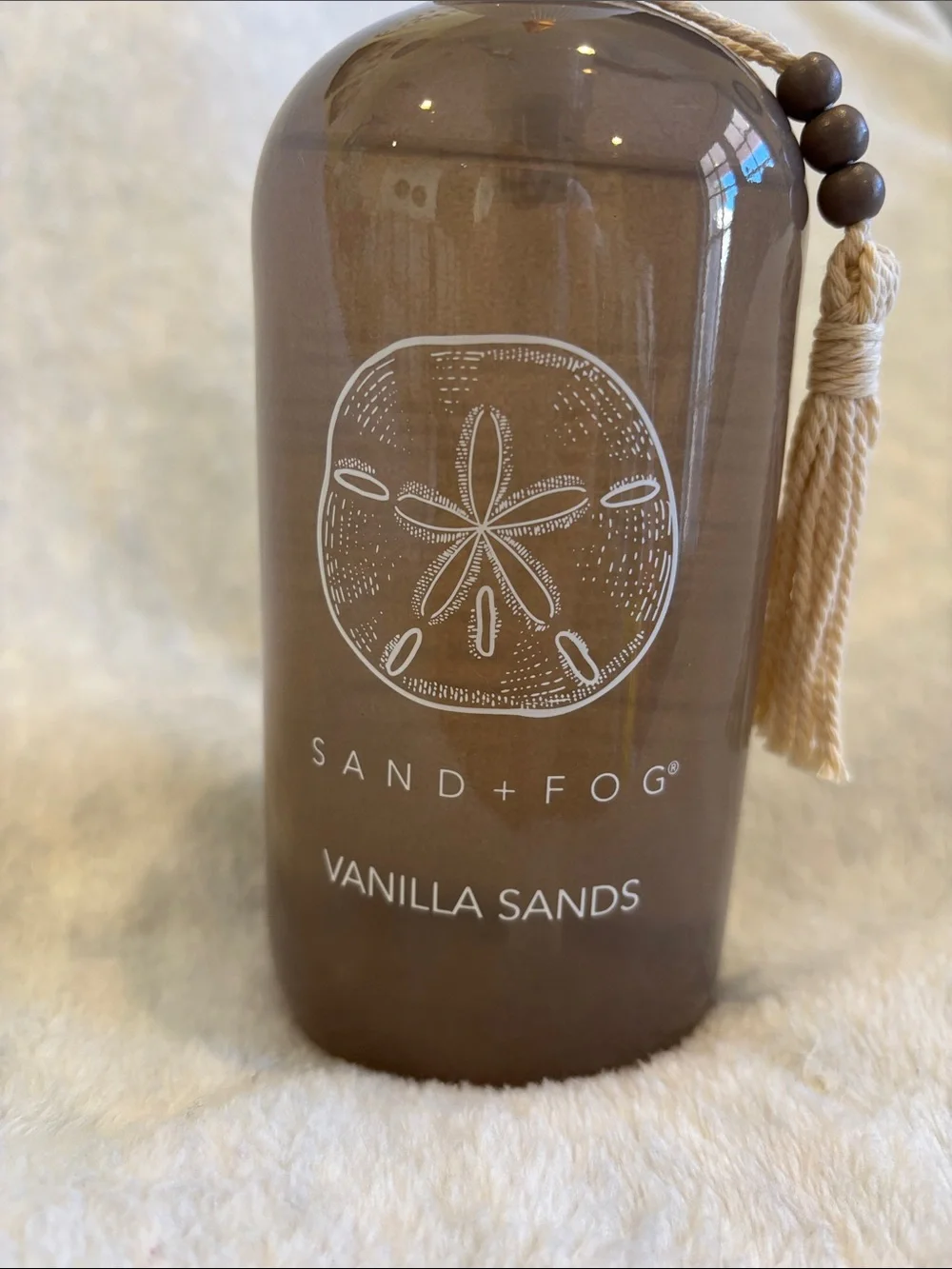 Sand + Fog Scented Vanilla Sands Hand Wash NWT 15.7oz Glass Pump
